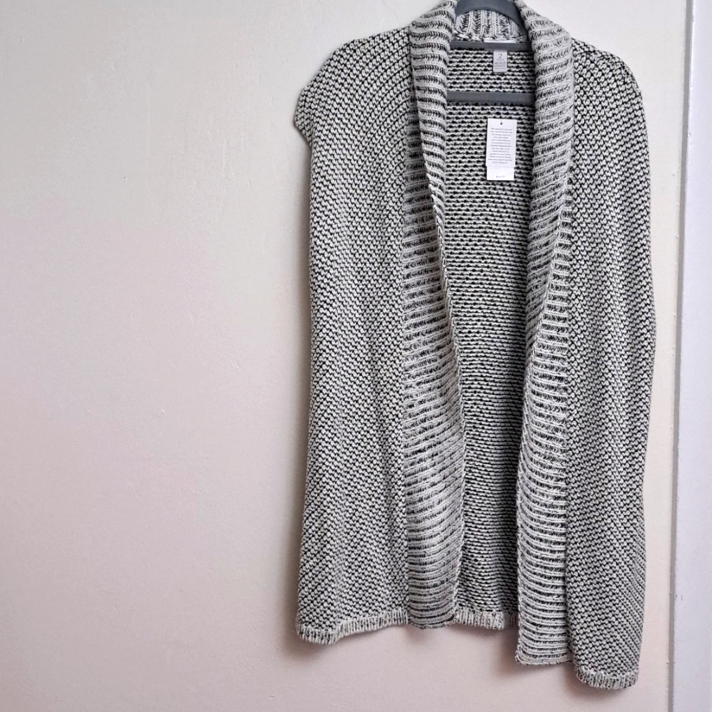 Gorgeous Chico's Sweater Vest